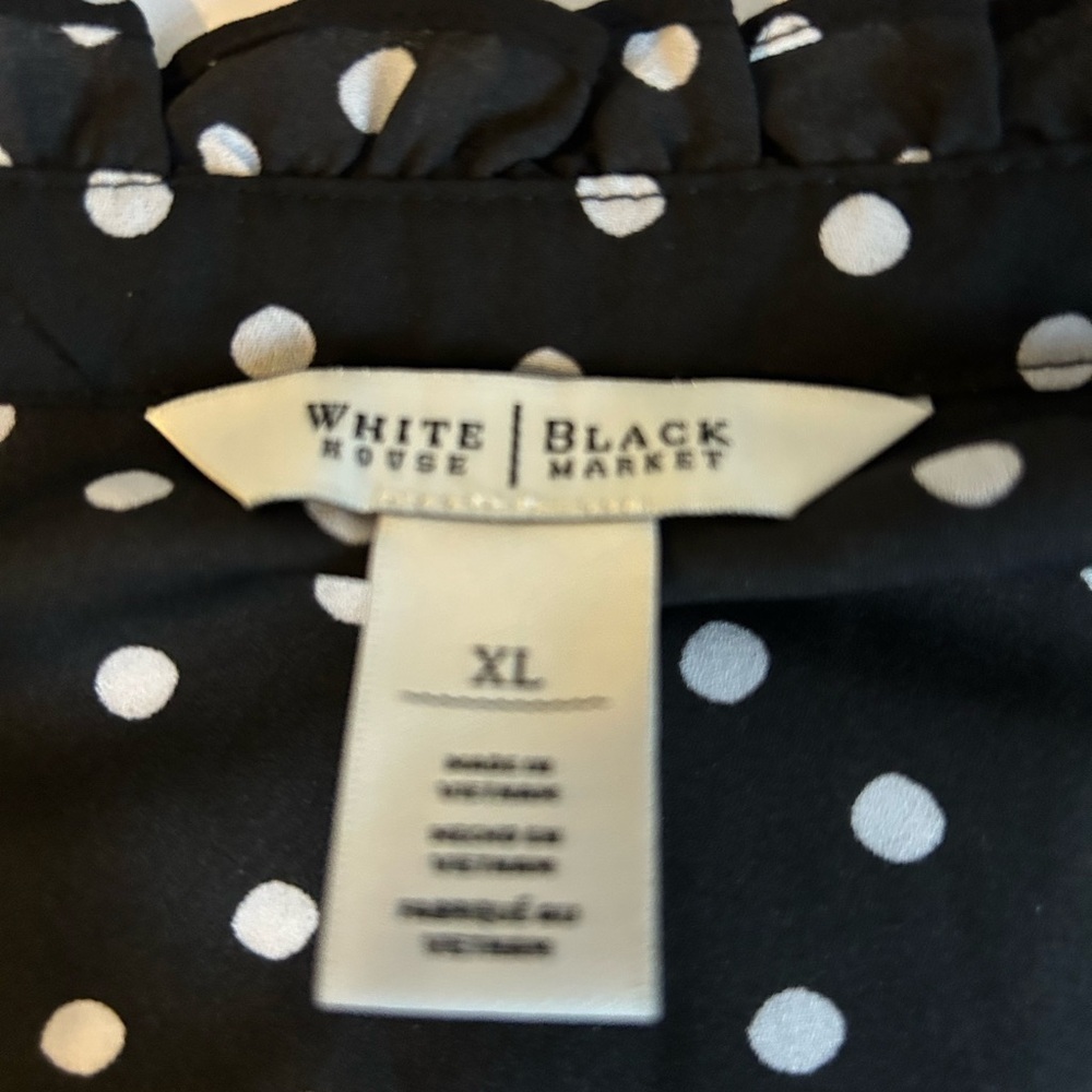 White House Black Market Sz XL Blouse Short Sleeve Black/White Polka Dot - Picture 2 of 8